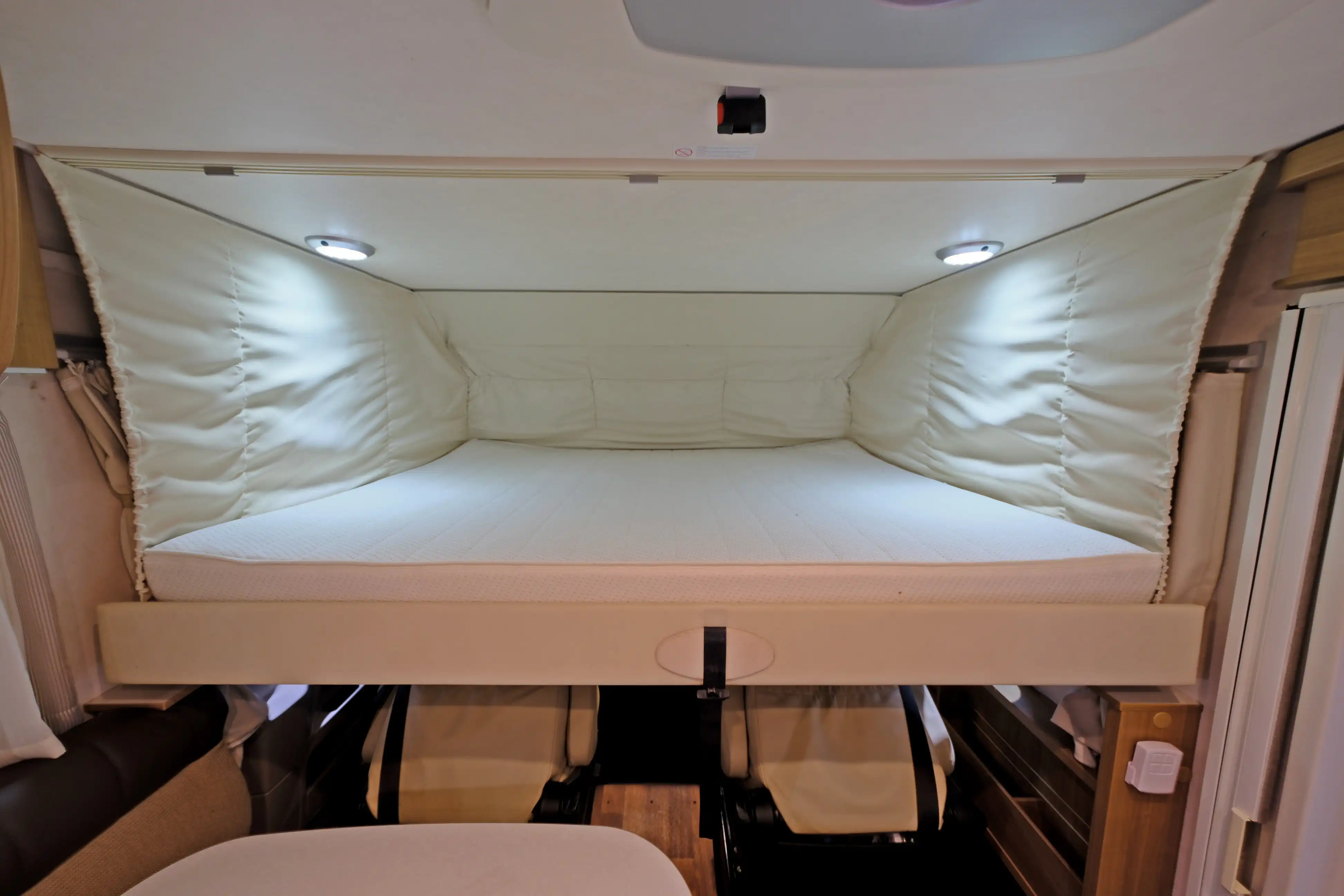 HYMER-ERIBA Exsis I 578 - Ansicht 12